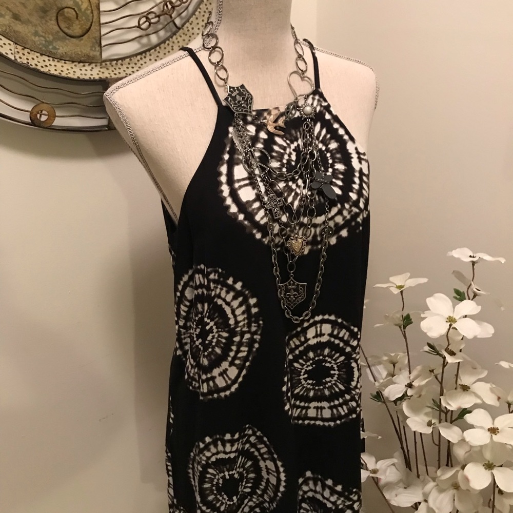 Black and white summer dress